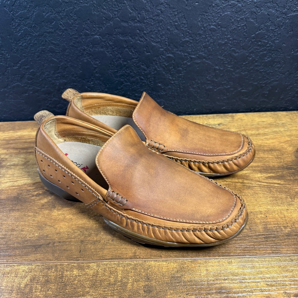 Timberland 97518 Tan Genuine Leather Slip On Loafers Mens Size 10.5 M